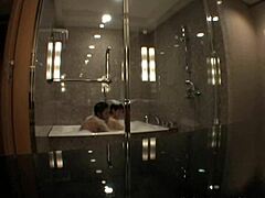 Asian Amateur Couple in Hardcore Doggystyle Fuck with Cumshot