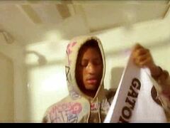 Hatelilsober's big ass drips wet on webcam