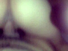 mi vieja moviendo el culo con mi verga adentro me emociona