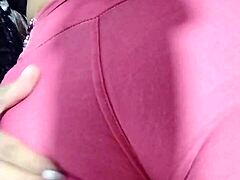 chocho gordo teases in tight leggings.