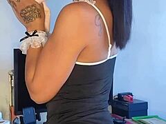 This naughty maid is a sexy bitch with tattoos 😈