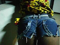 Sexy angolan woman with big ass.