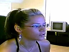 Masturbation Session with Teen Amateur Going Wild