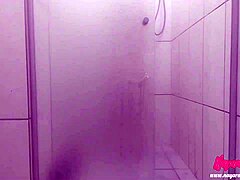 Nayara Loirinha Taking Bath