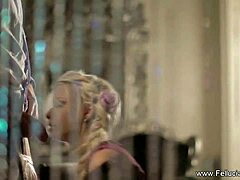 Making her bj mouth water 😋 with mature milf handjob couple amateurs.