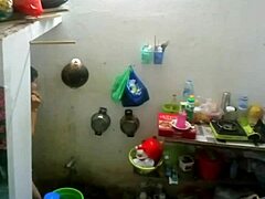 i'm a girl studying medicine in can tho