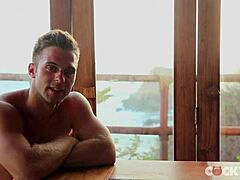 hey dude, got a special gift for ya tonight, wanna see?