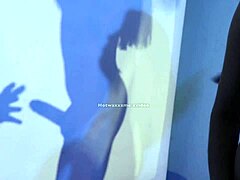 putita morocha juega con juguetes y se deja culiar en cuatro