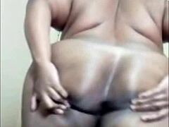 Gostosa ebony black beauty