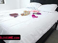 Supportive stepsis satisfies her virgin stepbrother with a blowjob and cunilingus