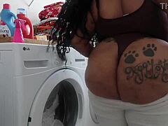 i wanna you cum on my big tit while i bend over fer ya babe