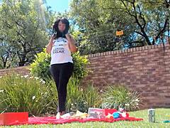 My Xmas Picnic Shows Off Big Booty in Leggings