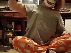 grey does kinky yoga stretches 😏