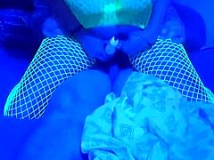 Mandeezy4U2 Gets Cock in POV Amateur Couple Scene