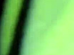 Man, this Portuguese amateur is so hot, check her out!