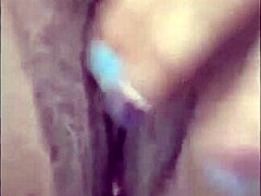 Bianquinhafox squirts hard with her hairy wet pussy
