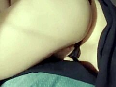 Novinha Não Consegue Com Insônia Se Masturbando E Desejando Rola