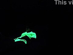 dayanara black light sex feelings