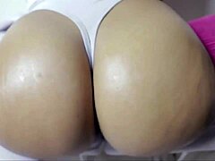 Wonderlox Daem Girl Shakes Sexy Big Ass Hard in Twerk Video