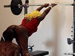 Man, I’m messin’ up with this weightroom fuckin’ workout!