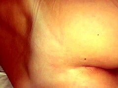 सेक्सी गैंड सेक्स एनल और बड़ी गैंड फकिंग के साथ।