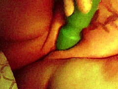 Hot Pussy Play With Vibrator