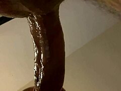 Cum dumpster Jenna Jaymes deepthroats big dick neighbor and gets creampied 😈