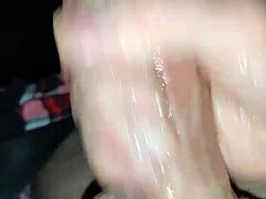 धड़कता लंड वेजलाइन सेशन में ट्विंक गंद के साथ और कुम मशीन