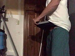 just a quick gay rub for fun