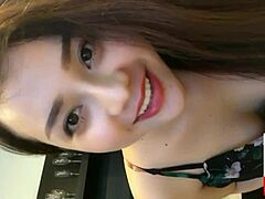 Vietnamese babe goes wild on livestream, shocking everyone online! 🔥