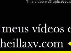 Chatting with a Friend on WhatsApp About Daily Life