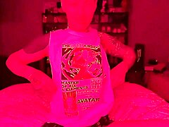 i can't stop twerking to megan thee stallion with elle's hot moves