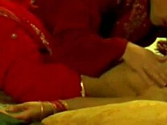 Mature Milf Gives Intense Handjob In Hardcore Amateur Scene