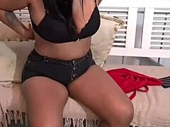 Teste de fidelidade marido de amiga n�o aguentou e fodeu gostoso