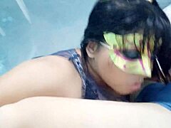 entro a la cama de mi hermanastra y me recibe con una mamada muy deliciosa me mamo hasta los testiculos la muy zorra ella quiere que la folle intenso blowjob ass milf pov big ass amateurs not sister sex