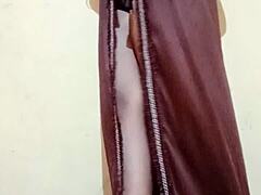 Shilpa Bhabhi's stunning body on display