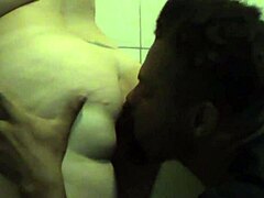 Estouro no norte entregador gordinho alem de ganhar o dinheiro da entrega ganhou 2 boquete gostoso ines ventura - melissa alecxander