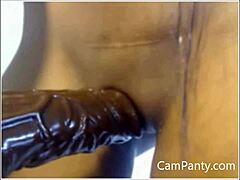 i am a hot tanned caribbean woman