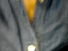 feeling shy on vietnamese street solo