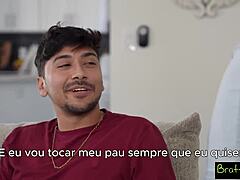 pegou a irmã fantasiada e fodeu a gostosa em fantasia intensa.