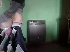 Amateur couple’s passionate kitchen encounter on a cold winter’s night