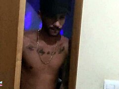 resenha na casa dos amigos termina assim