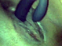 j&j makin my pussy cum with this vibrator, ohh yess!