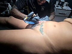 Aventuras do Casal Mattos - Visiting tattoo artist for names but Nicoly Mattos wants her pussy inked and sucked