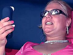 vicky's masturbating with toys in a fun way 😈