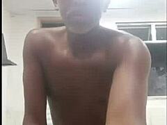 calor de 40 graus no rio de janeiro amigos fazendo sexo com muito tesão e gozadas no final