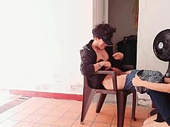 hey, en agradecimiento por arreglarlo te voy a dar una buena cogida parte 1 with colombian deepthroat