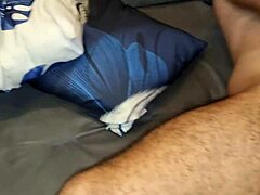 mandrake do centro de são paulo topa tudo por dinheiro, até rebolar numa pica grande e grossa - full red 😜