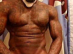 I worship this big black cock for money, jerking it off solo.