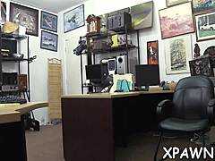 Curvy Amateur Couple Engages In Hardcore Blowjob And Doggy Fucking